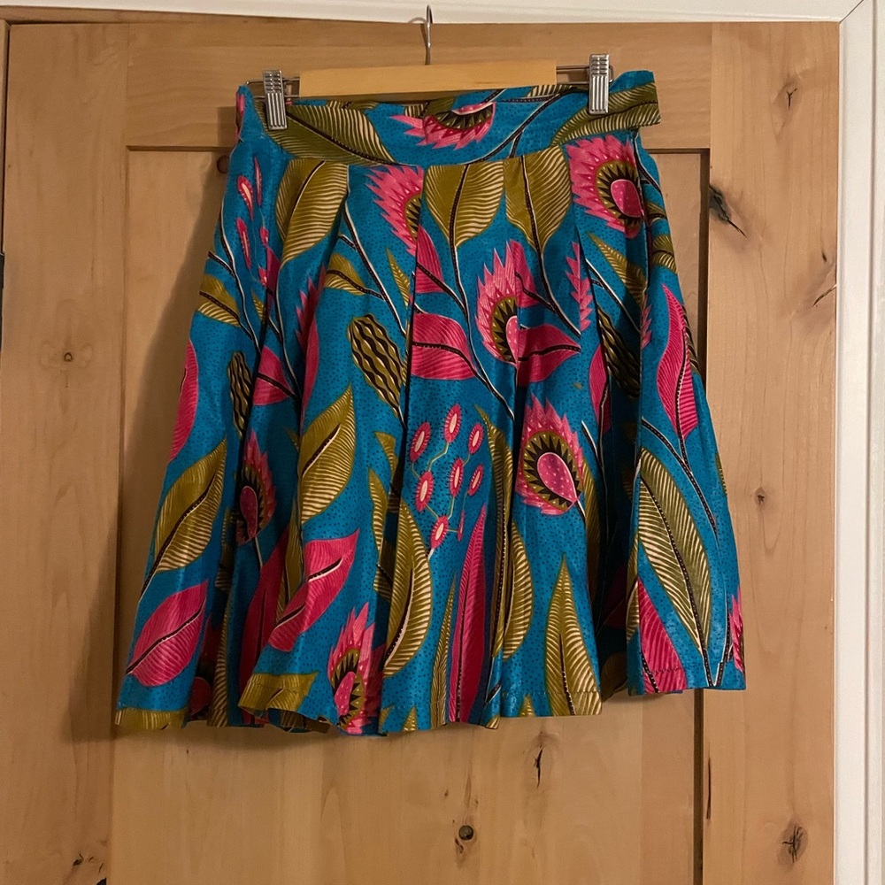 ✨ Francis + Benedict Vibrant African Wax Print Skirt – Size S ✨